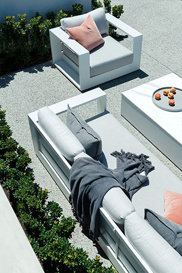 Turn Your Pool Deck into a Cool and Stylish Oasis