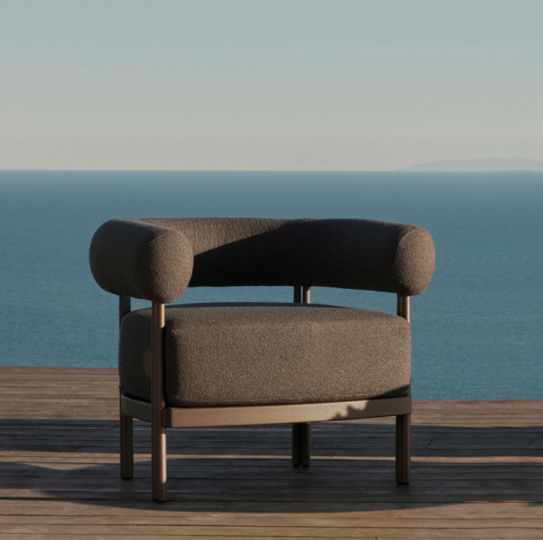 Home-grown Outdoor Furniture to Transform Your Backyard For Summer
