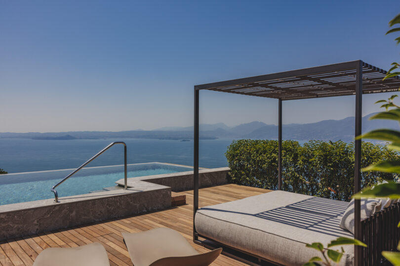 CAPE OF SENSES Italy