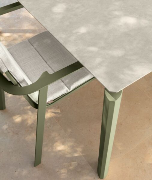 Milo Dining Table