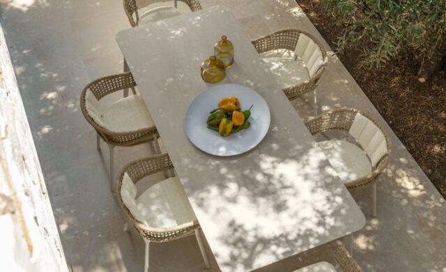 Moon Alu - Dining Table / Talenti