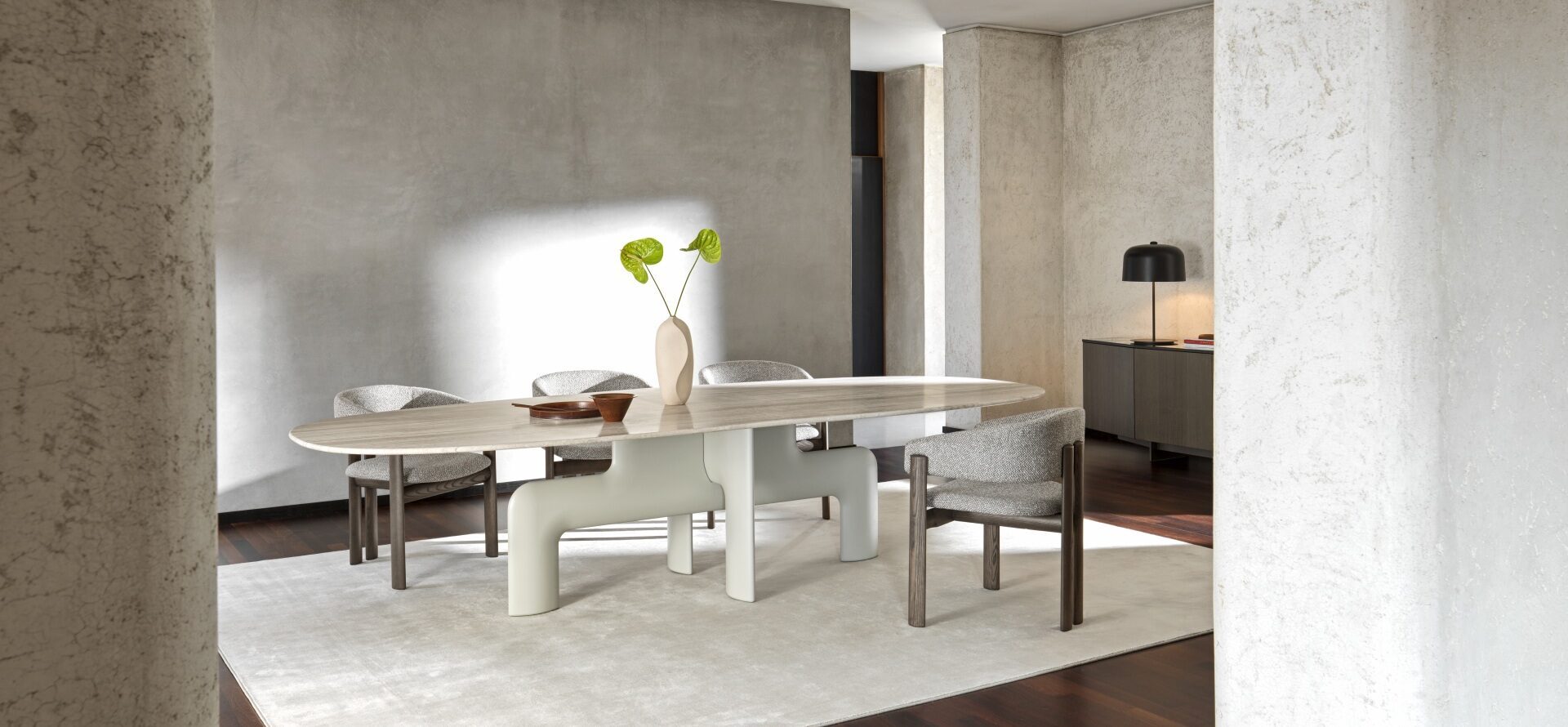 Biarritz Tables