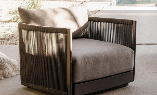 Antigua - Lounge Chair / Lounge Chairs
