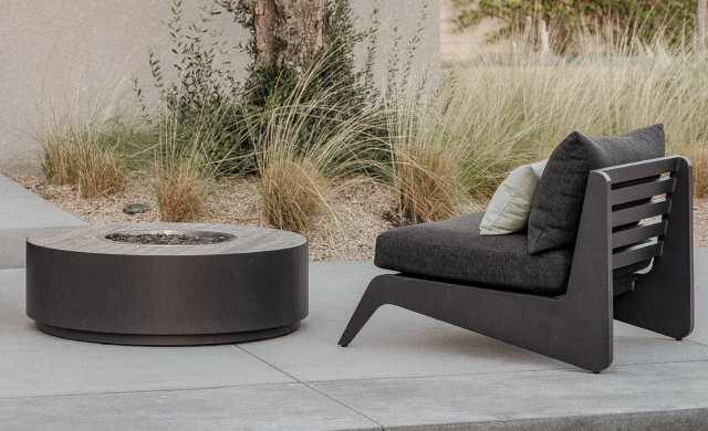 Antigua - Round Fire Table / Fire Tables