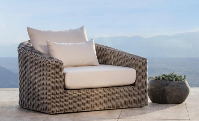 Barcelona - Lounge Chair / Lounge Chairs