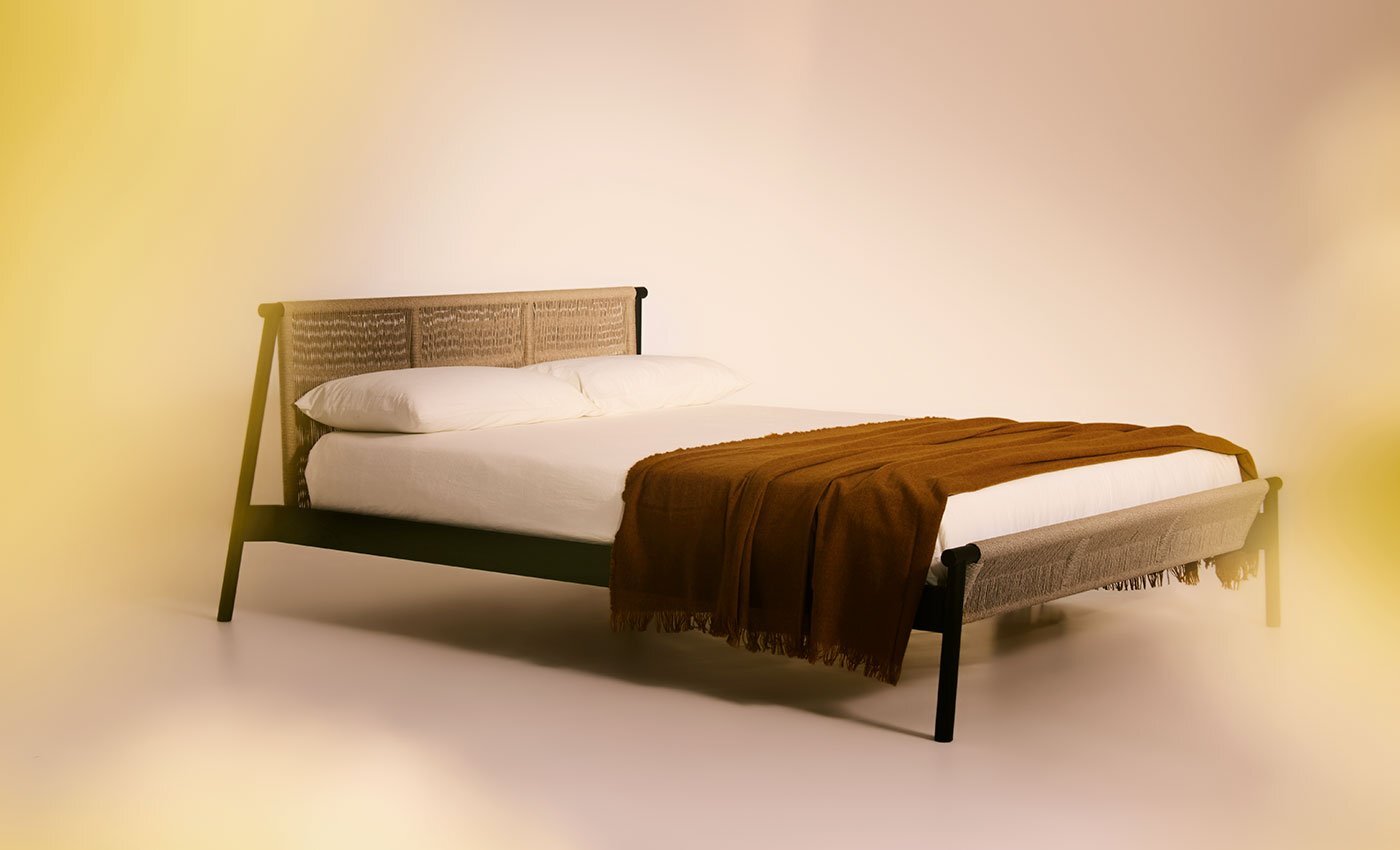 Jack-e Intreccio Bed Collection
