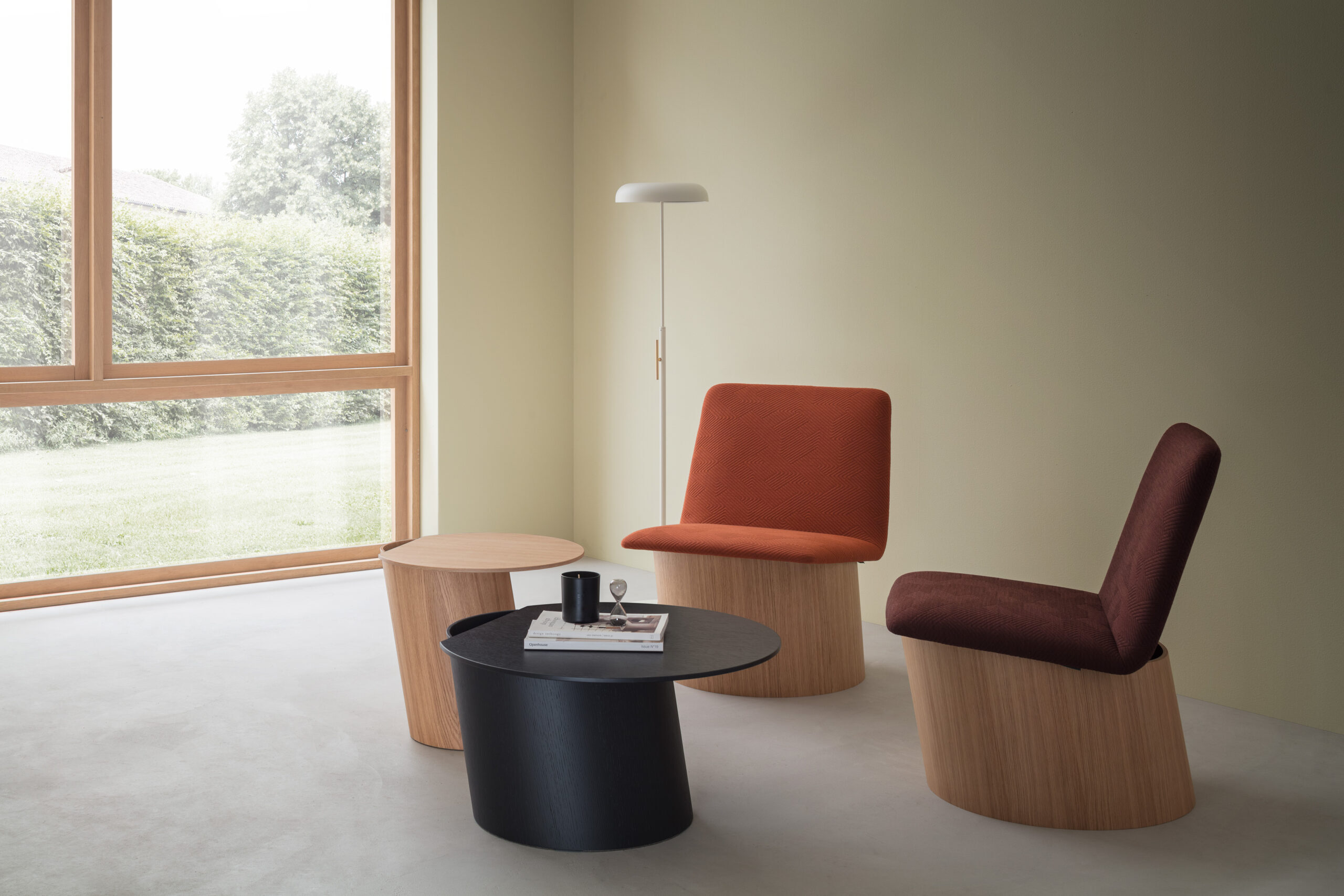 Bias 70 Coffee + Side Table