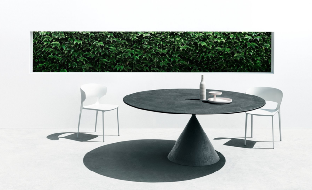 Clay - Outdoor Table -  / Desalto