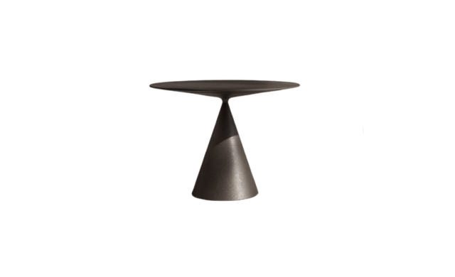 Clay - Bistro Table / Desalto