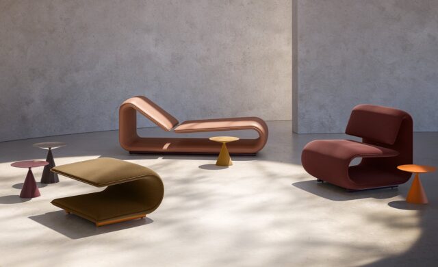 Clip - Upholstered / Desalto