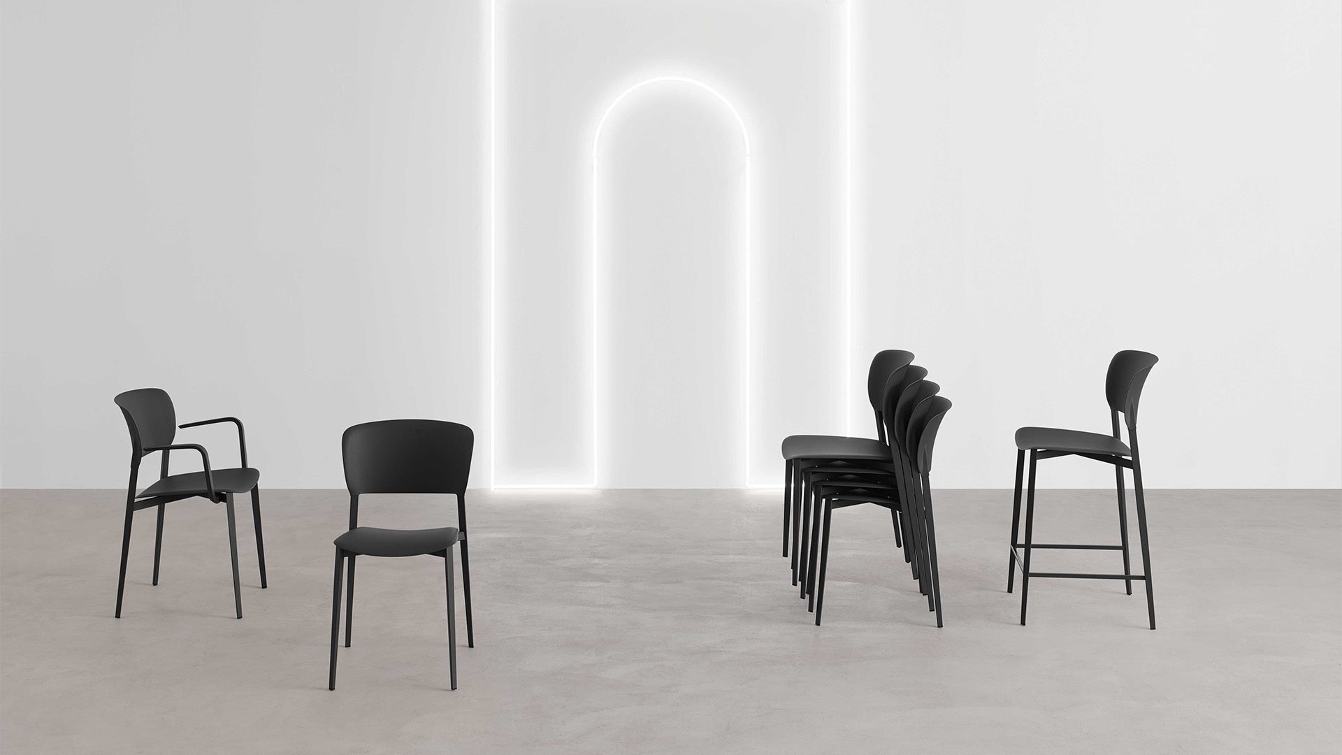 Ply Seating
