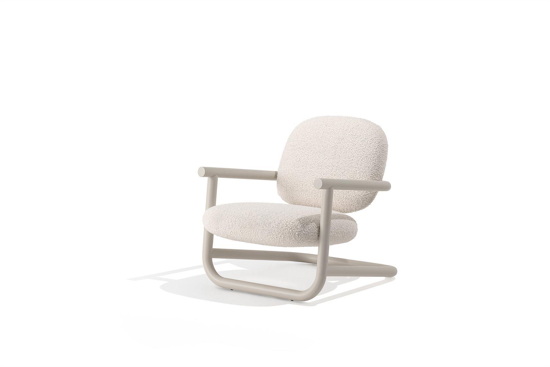 Strong Special - Upholstered / Desalto