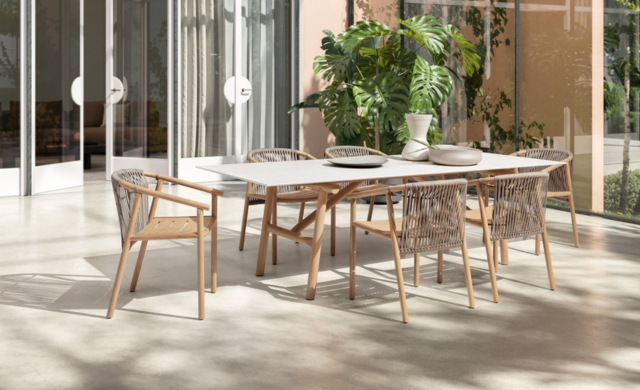 Isamu - Tables / Outdoor