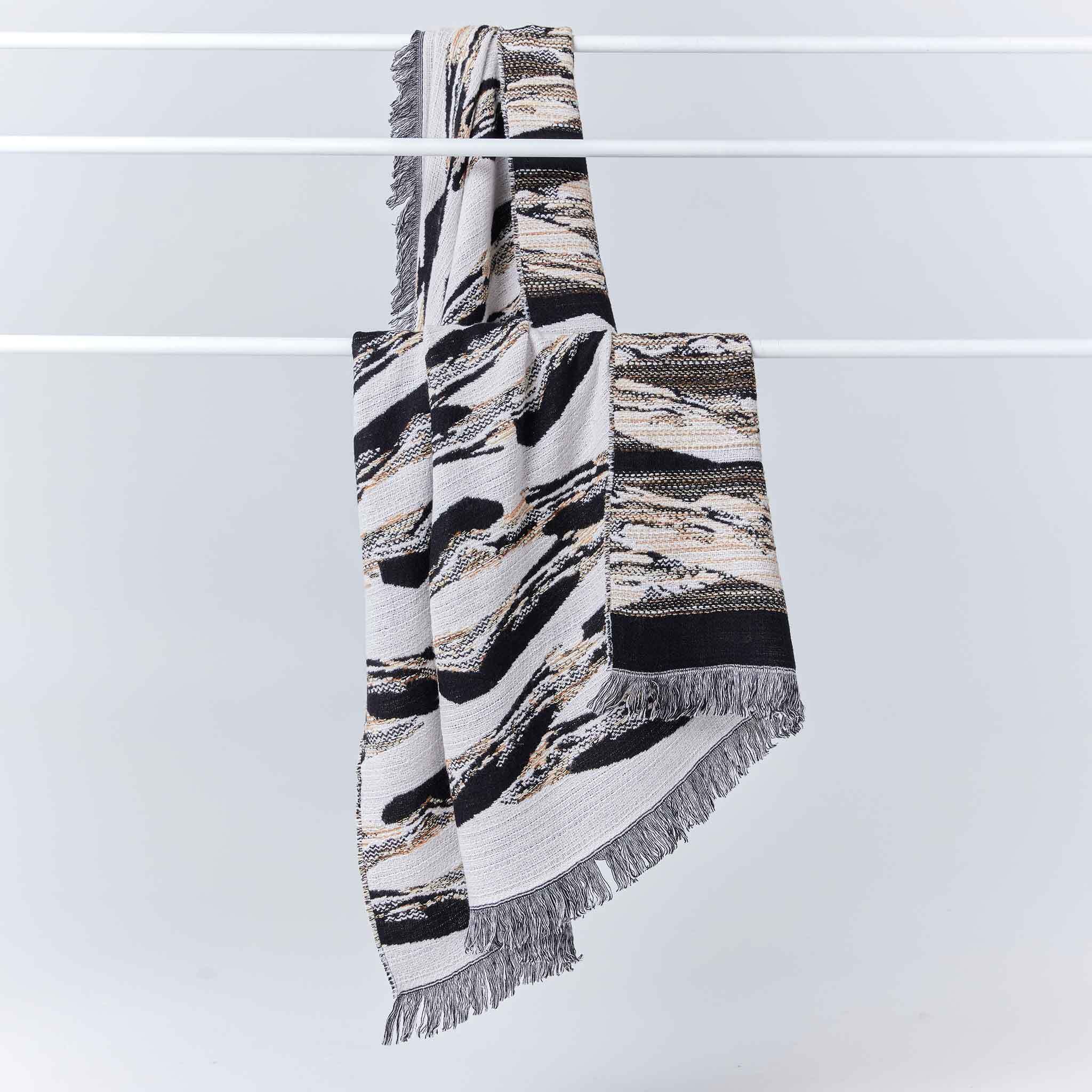 Diamond - Throw / Innate