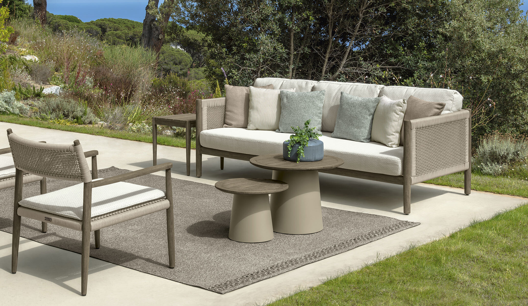 Dolcevita Alu Side Table D60