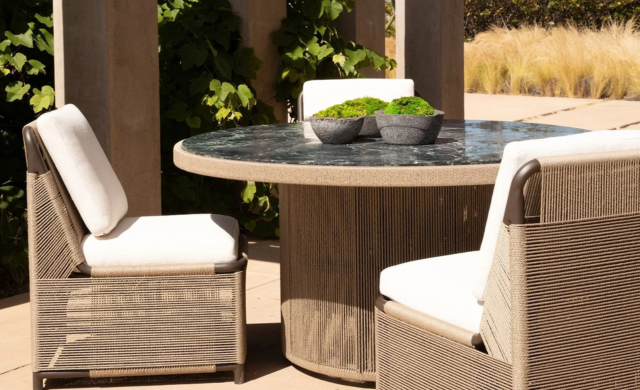 Formentera Round Dining Table - 60" / Harbour Outdoor