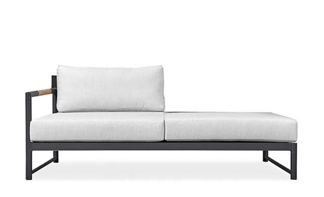 Breeze XL - Chaise Collection / Sofas