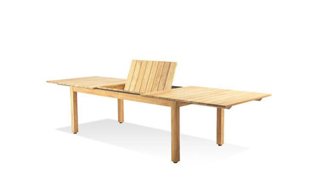 Pacific - Extendable Dining Table / Outdoor Furniture