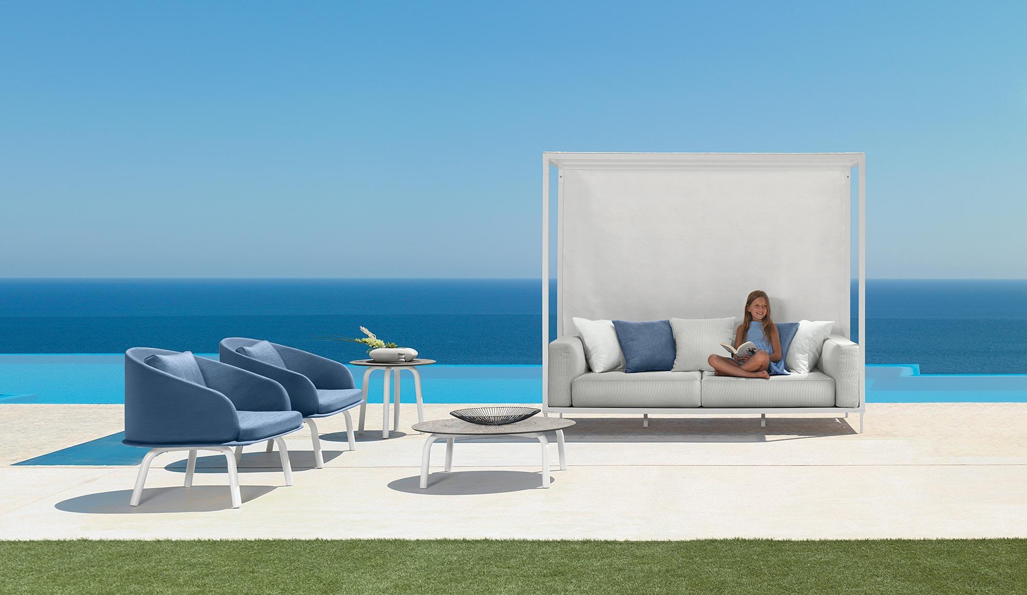 Cleo Soft - Sofa w/Canopy / 