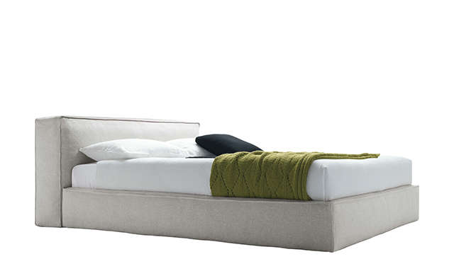 Mark - Bed Collection / Jesse