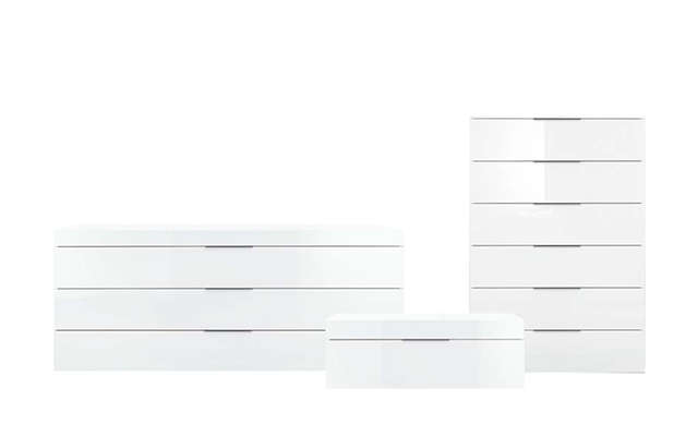 Stage - Dresser Collection / Jesse