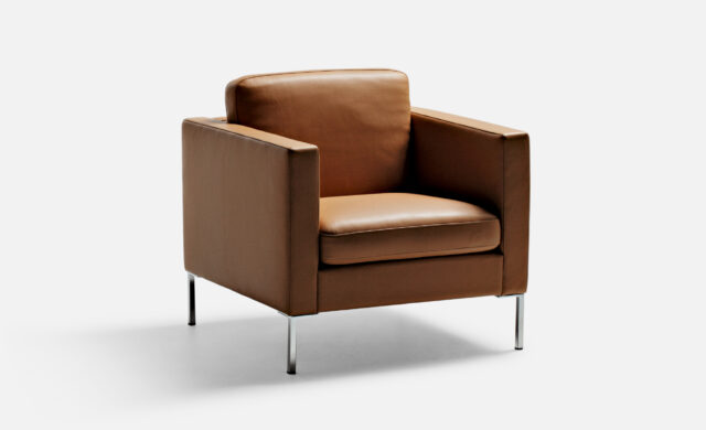 New Time - Lounge Chair / LaCividina
