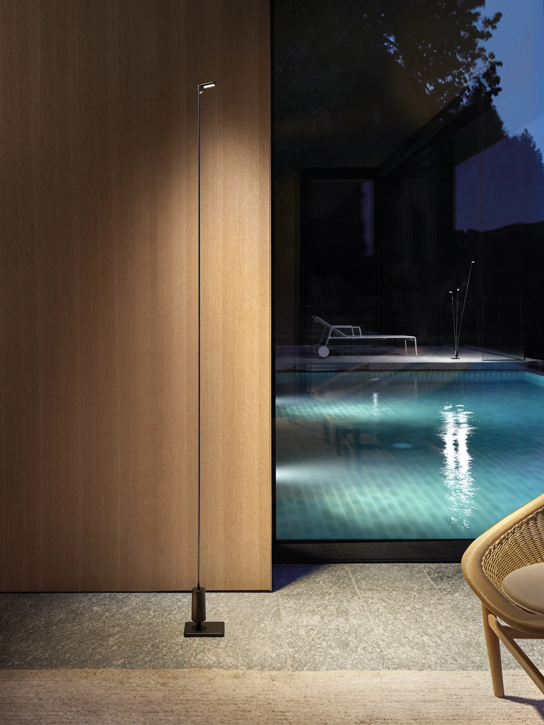Flia Portable Outdoor Floor Light