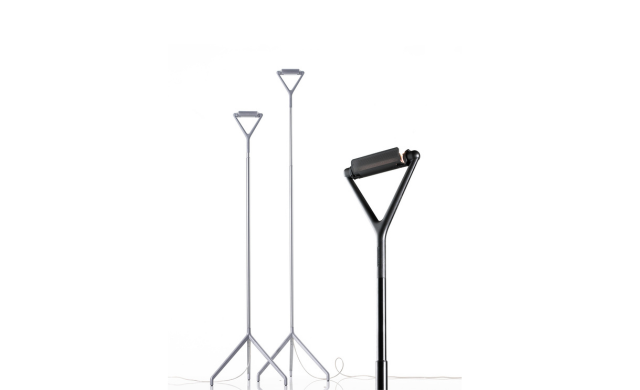 Lola - Floor Light / LucePlan Lighting