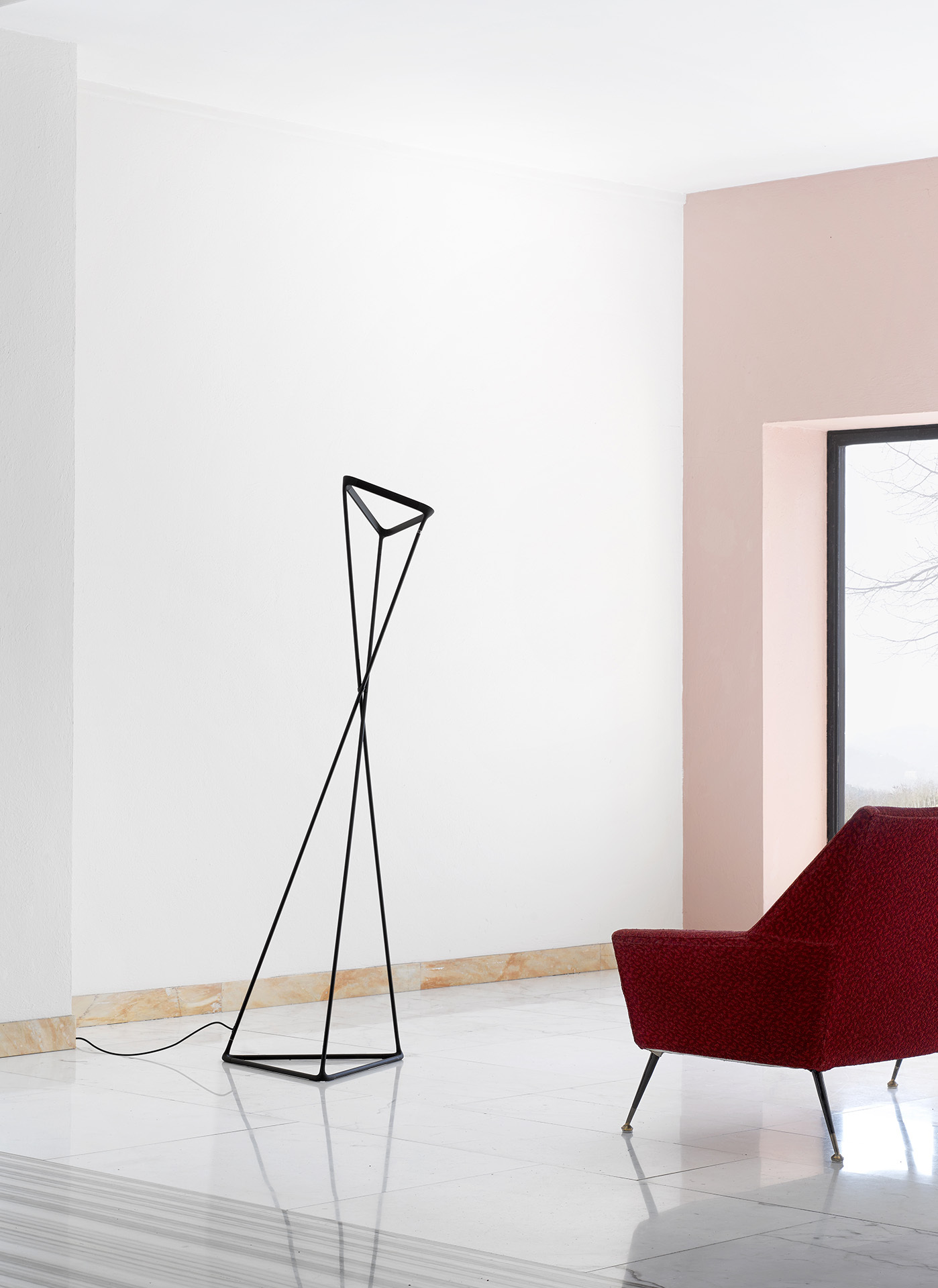 Tango Floor Light