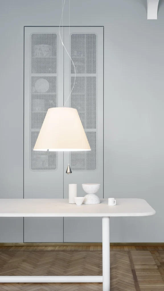 Lady Costanza Pendant Light