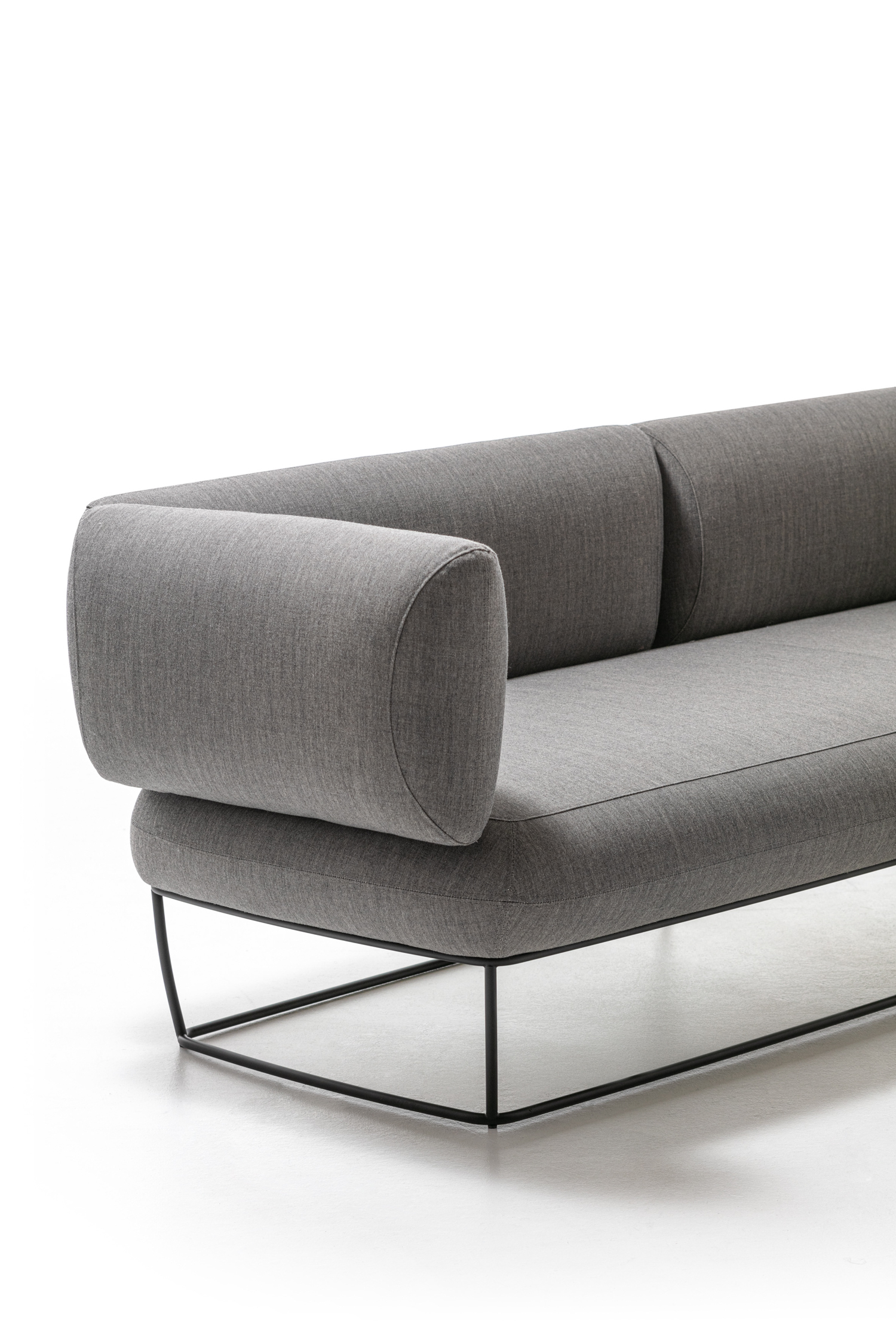 Bernard - Sofa Collection / Sofas