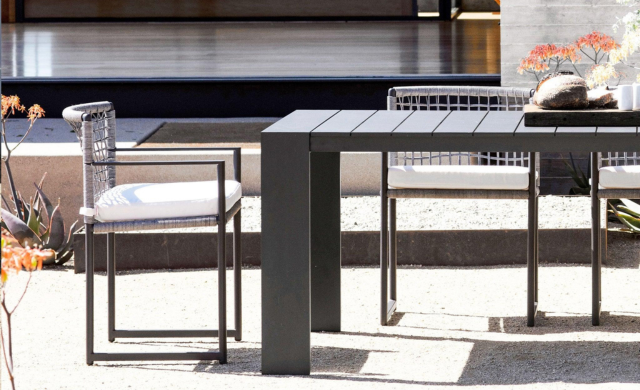 Loop - Dining Chair / Harbour Outdoor