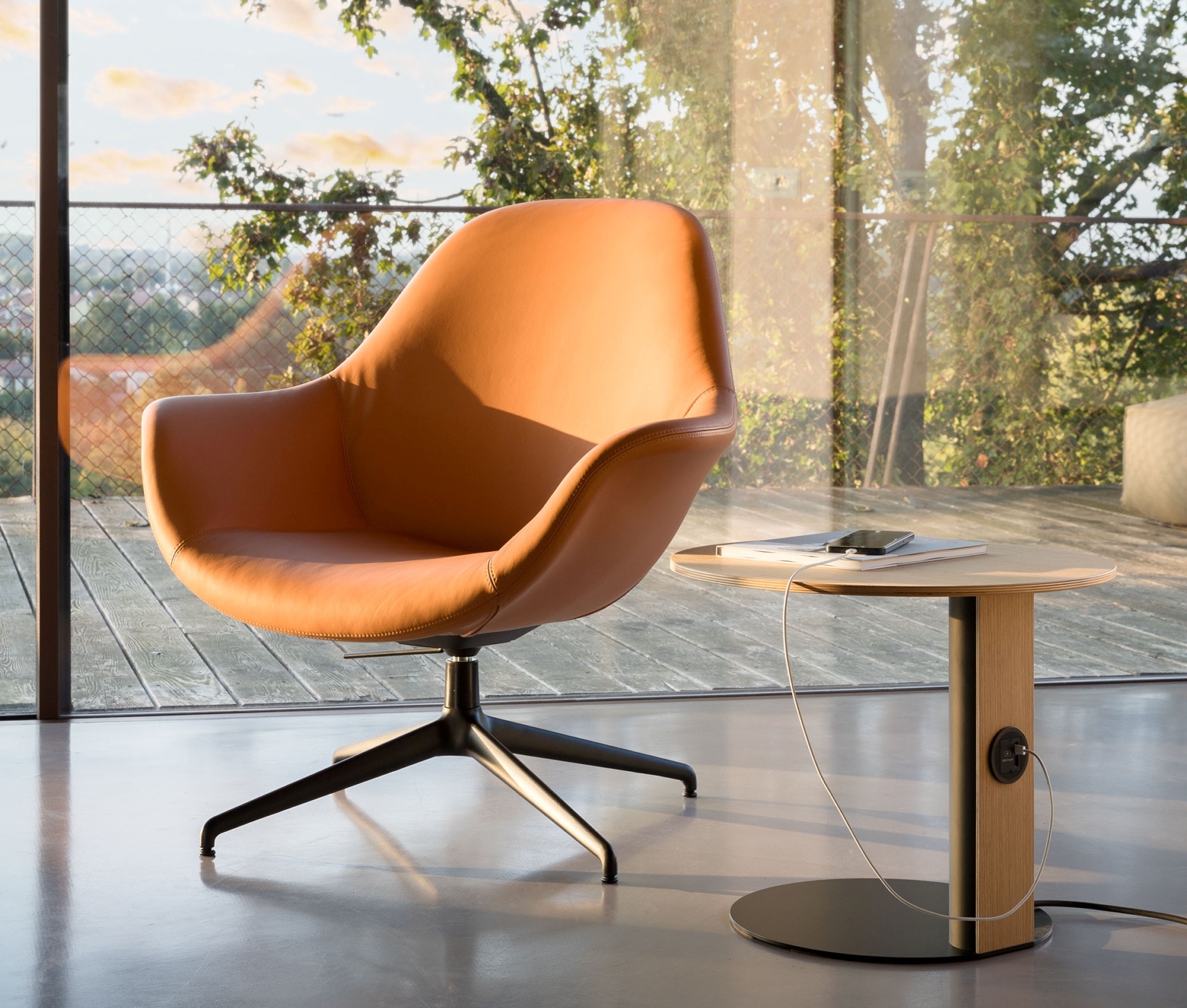 Pola Lounge LP/PB3 Task Chair