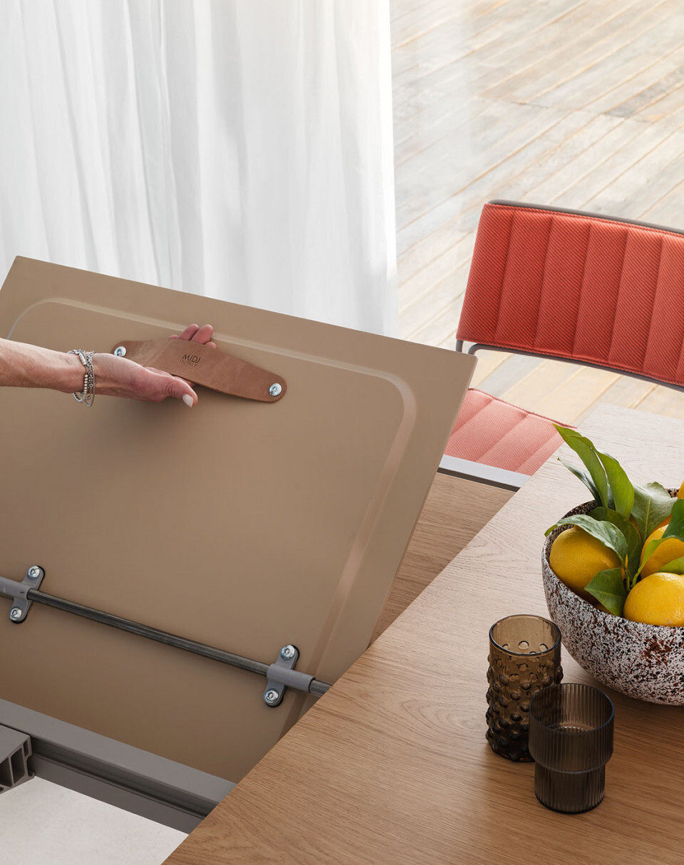 Akashi - Table / Midj