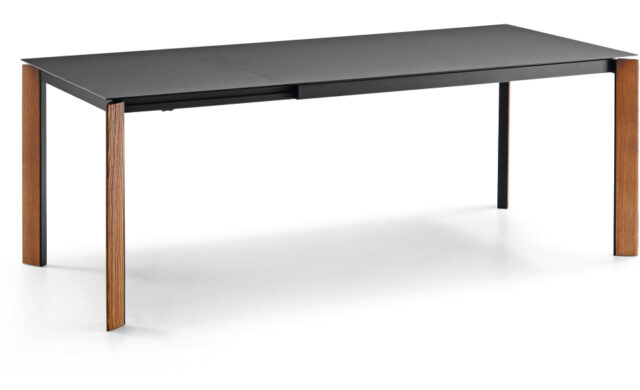 Blade - Table / Midj