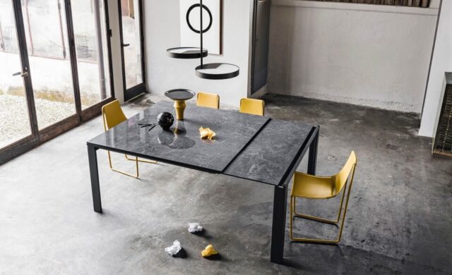 Marcopolo - Table / Dining Tables