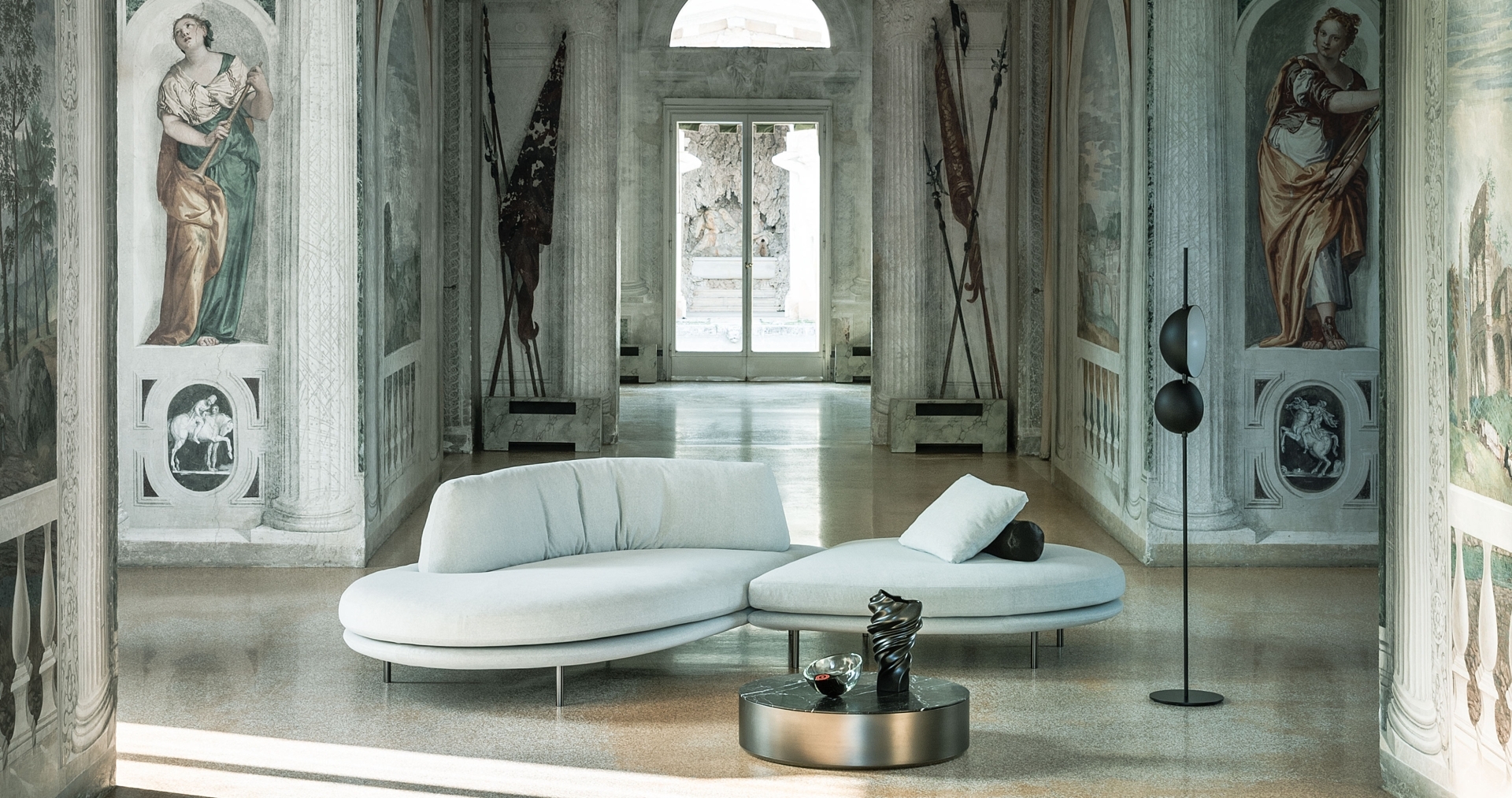 Elies Sofa