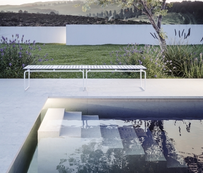 Maki 120 Outdoor Benches