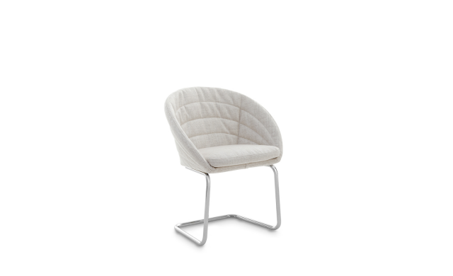 Petite Fluer - Lounge Chair / Saba Italia