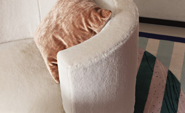 Chance - Lounge Chair / Saba Italia