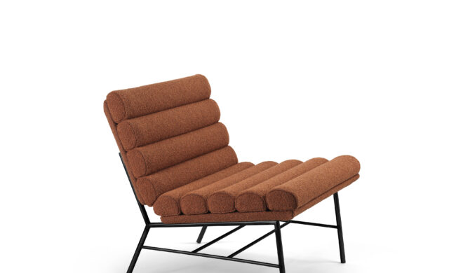 Pan Flute - Lounge Chair / Saba Italia