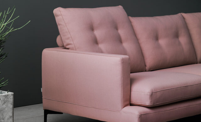 Essentiel - Sofa / Saba Italia