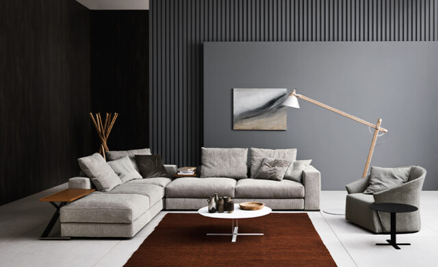 Ananta Class - Sofa / Saba Italia