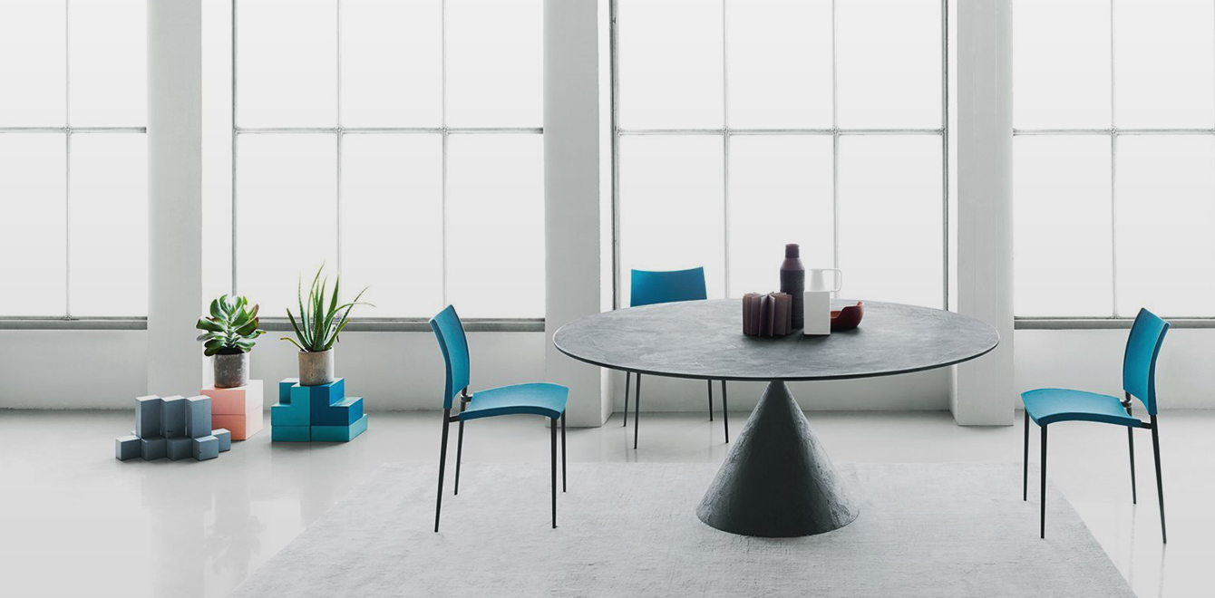 Sand Dining Chair / Dining Chairs / Desalto / Henri Living