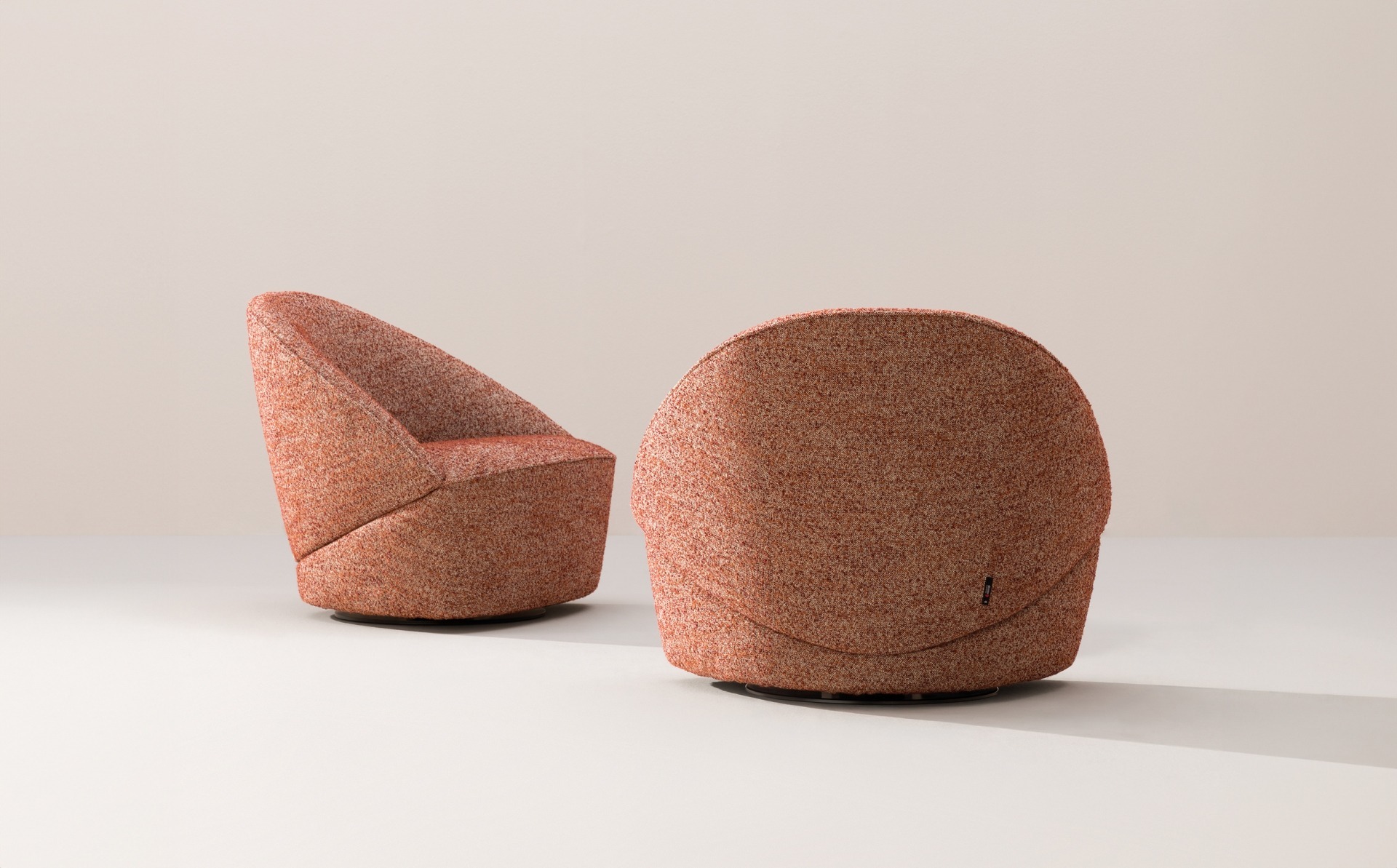 Tè Armchair -  / Désirée