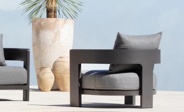 Victoria - Lounge Chair / Harbour Outdoor
