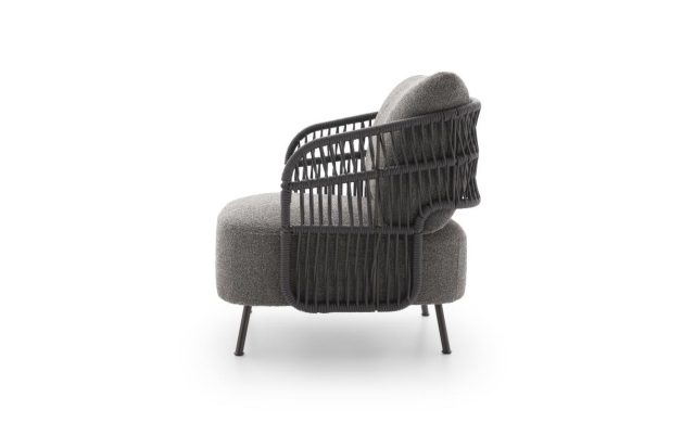 356 - Lounge Chair / Outdoor