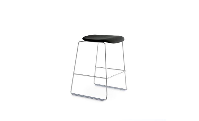 Bay - Stool / Crassevig