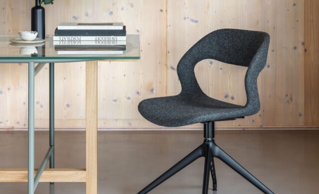 Mixis Air R/PB1 - Chairs / Crassevig