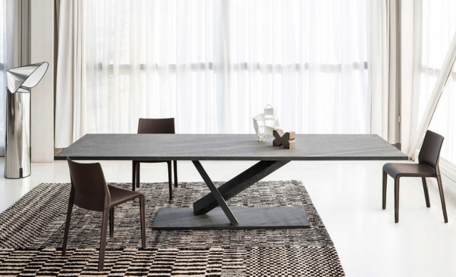 Element - Tables / Dining Tables